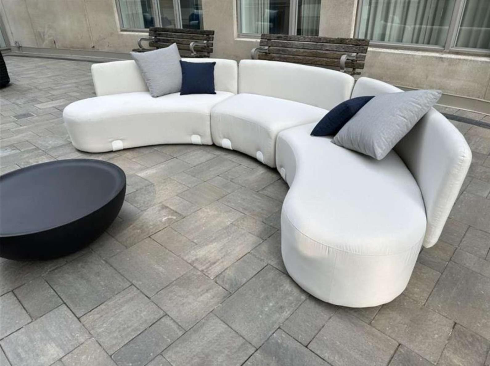 Modern 2-Bedroom Condo W Floor To Ceiling Windows Toronto Ngoại thất bức ảnh